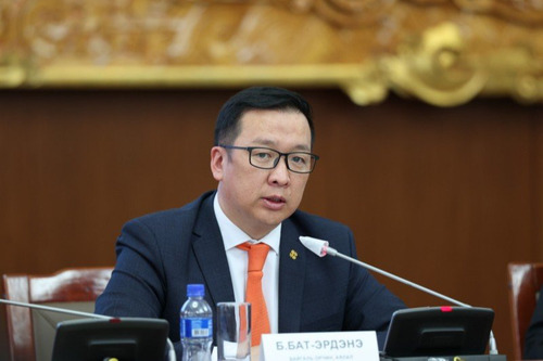 Б.Бат-Эрдэнэ: Эрхэм сайд нар 